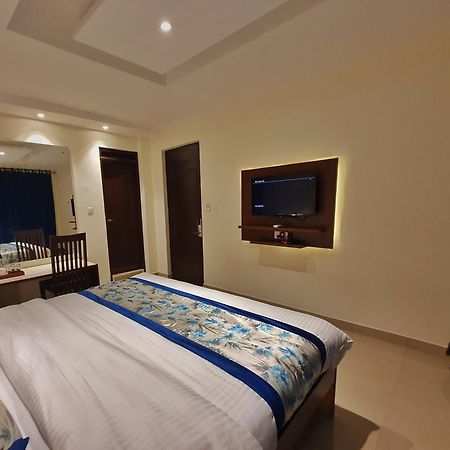 The Lake Hill Nainital Exterior photo