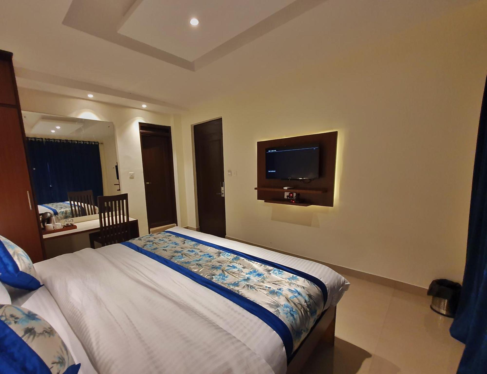 The Lake Hill Nainital Exterior photo
