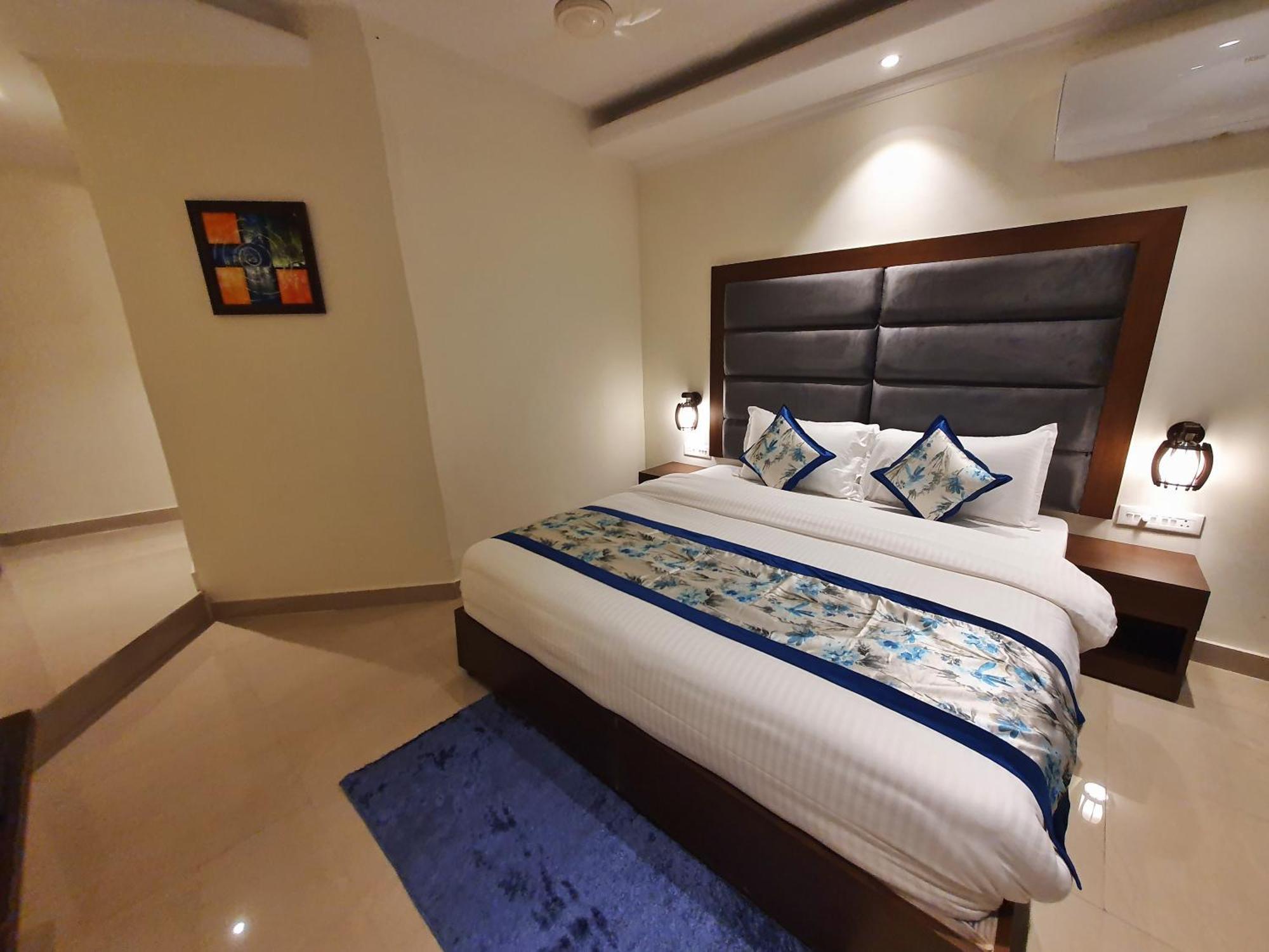 The Lake Hill Nainital Exterior photo
